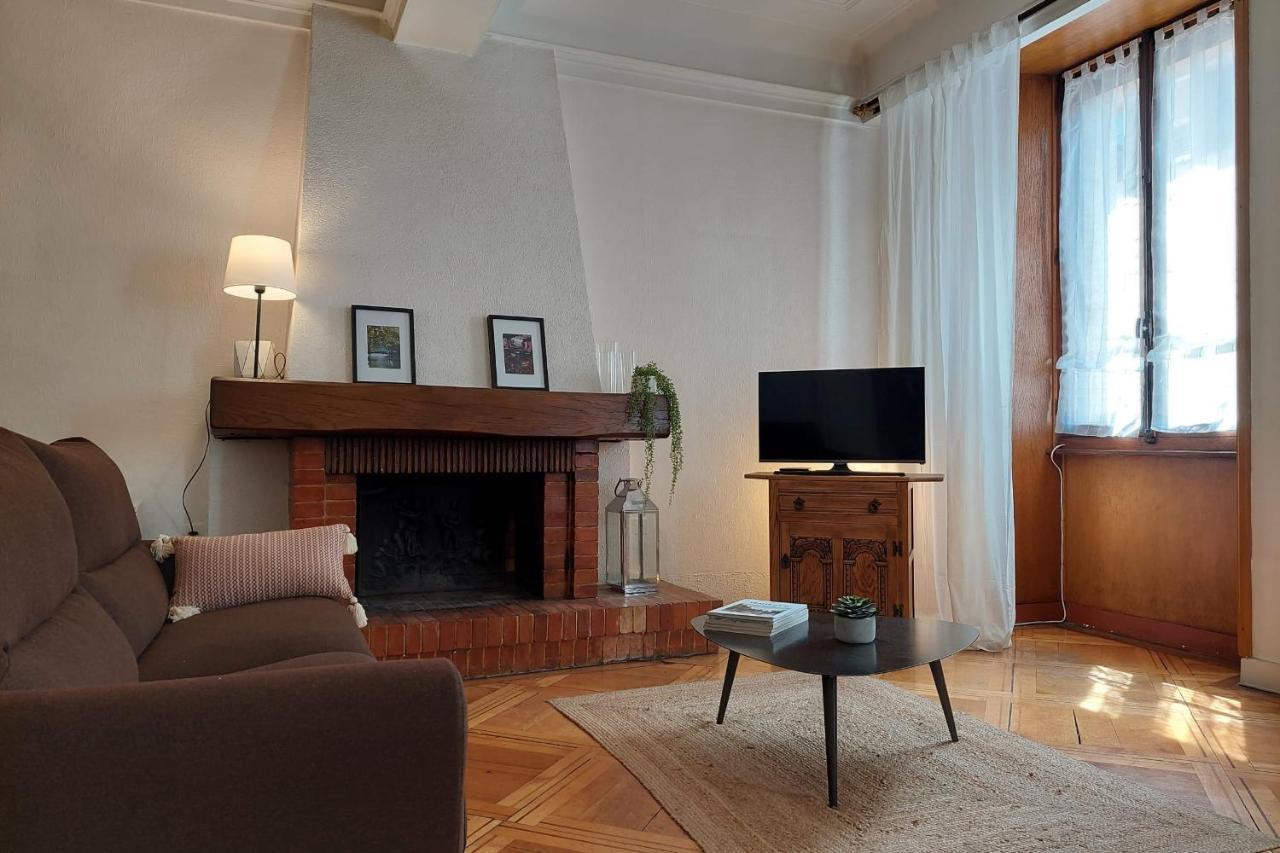Le Vintage - Appartement En Plein Coeur De La Vieille Ville Annecy Eksteriør bilde